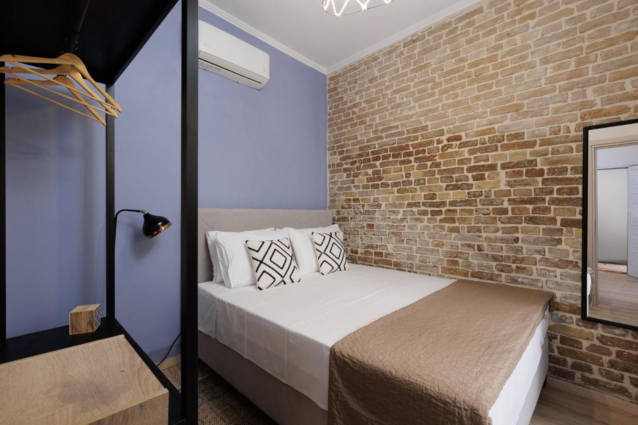 Spianada Collection Of & By Konnect * Corfu (city)