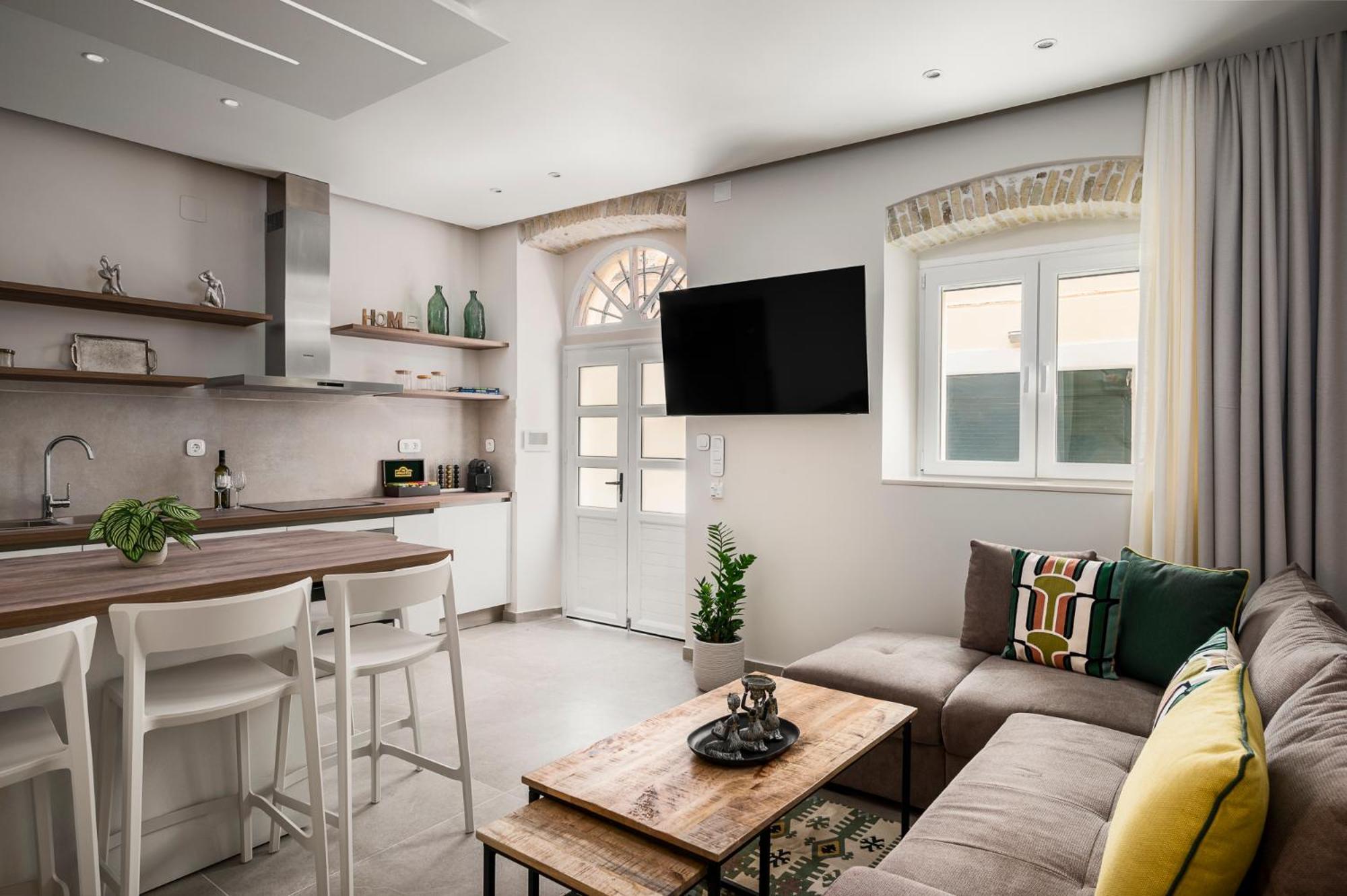 Apartment Spianada Collection Of & By Konnect *