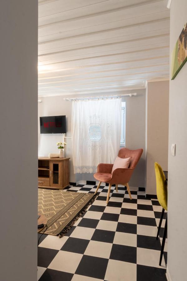Spianada Collection Of & By Konnect * Corfu (city)